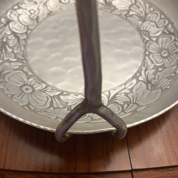 VINTAGE FORGED ALUMINIUM BASKET - Picture 6 of 7